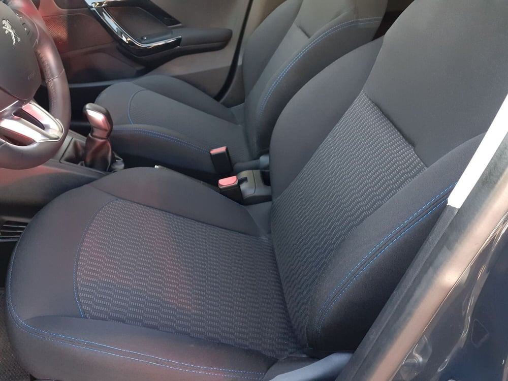Peugeot 208 usata a Modena (12)