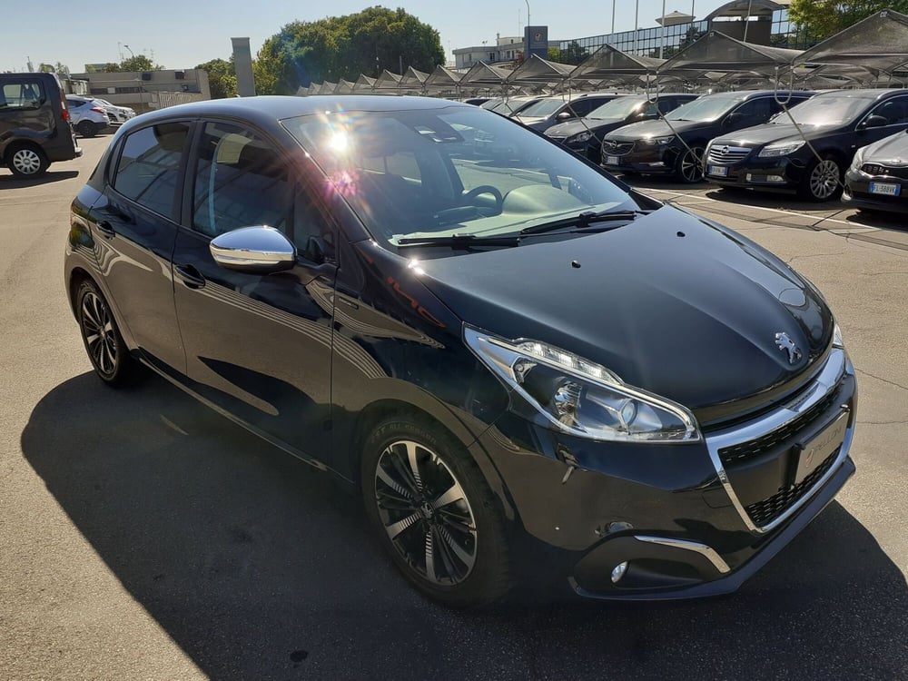 Peugeot 208 usata a Modena (4)