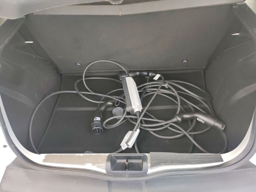 Dacia Spring usata a Latina (11)