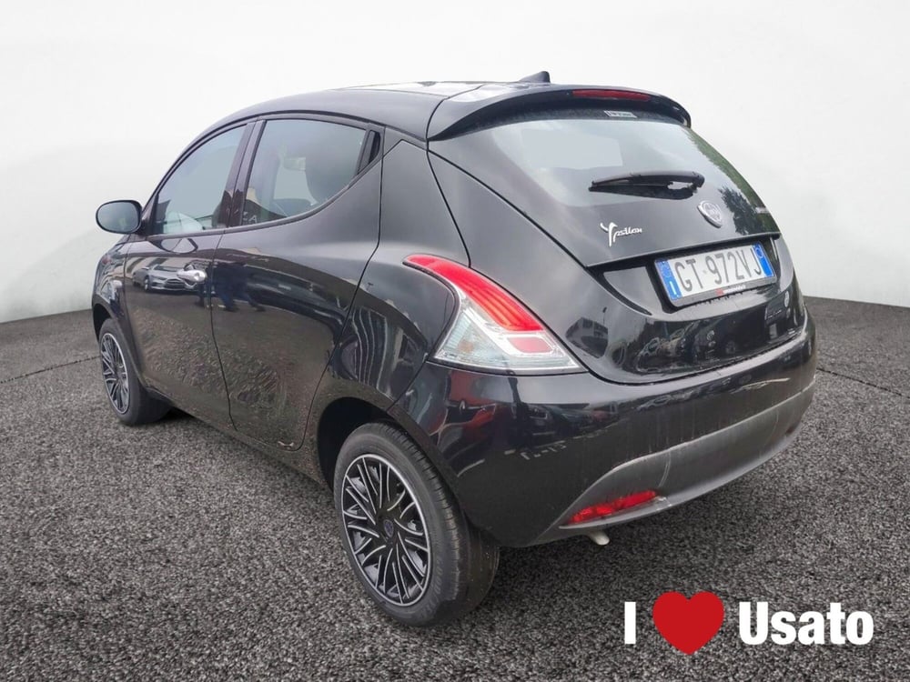 Lancia Ypsilon nuova a Latina (4)