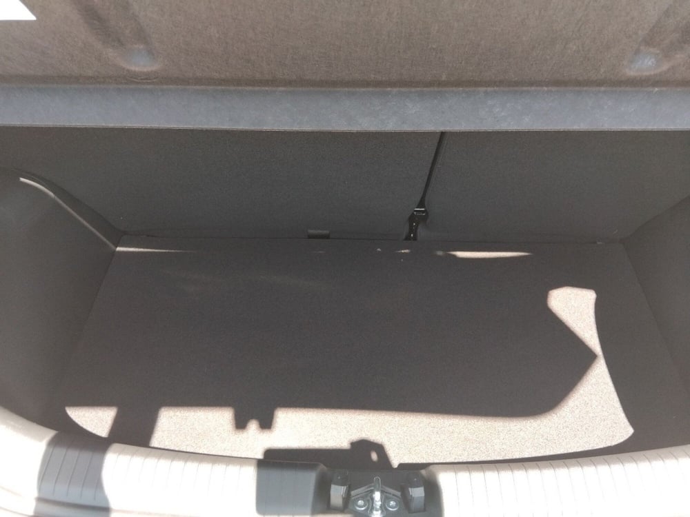 Hyundai i10 nuova a Latina (10)