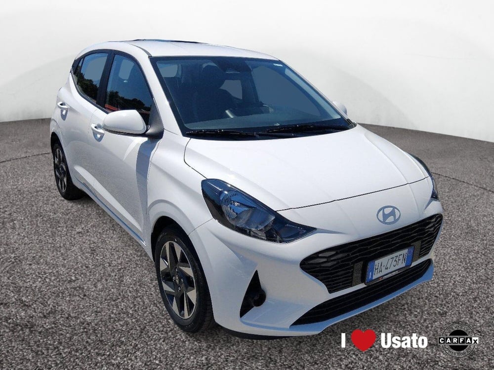 Hyundai i10 nuova a Latina (2)