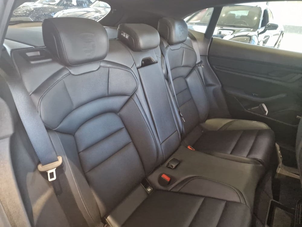 Porsche Taycan Cross Turismo usata a Firenze (13)