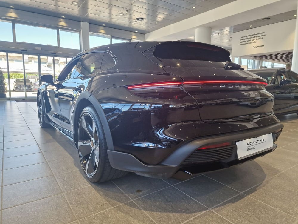 Porsche Taycan Cross Turismo usata a Firenze (6)