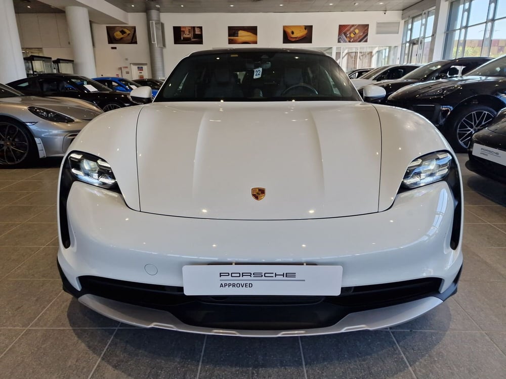 Porsche Taycan Cross Turismo usata a Firenze (2)