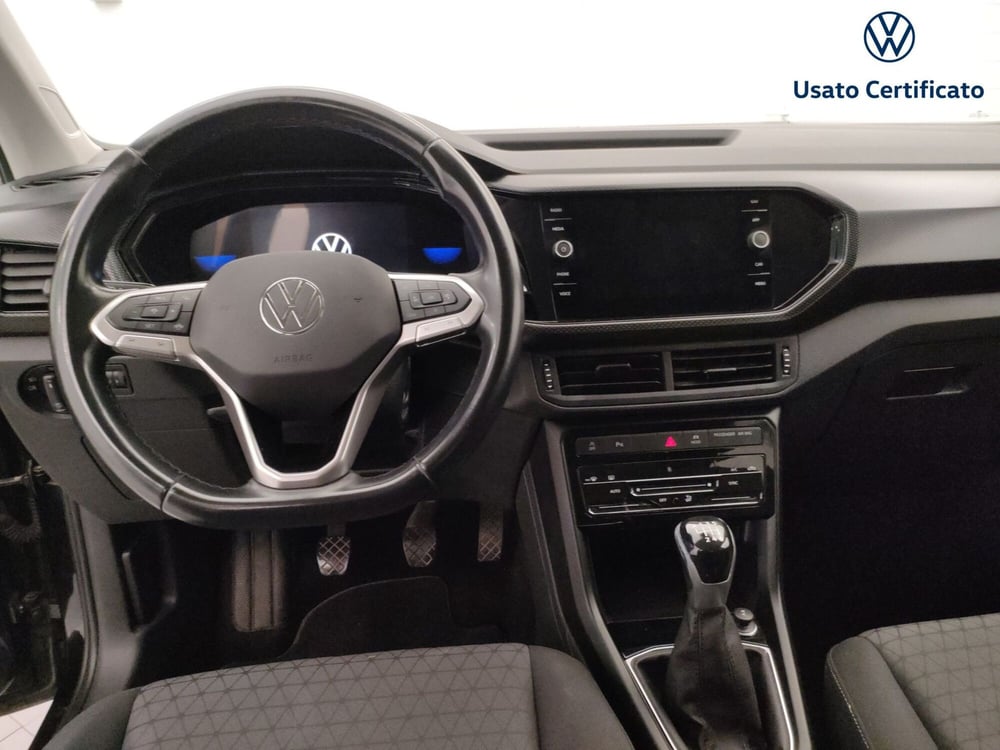 Volkswagen T-Cross usata a Varese (12)