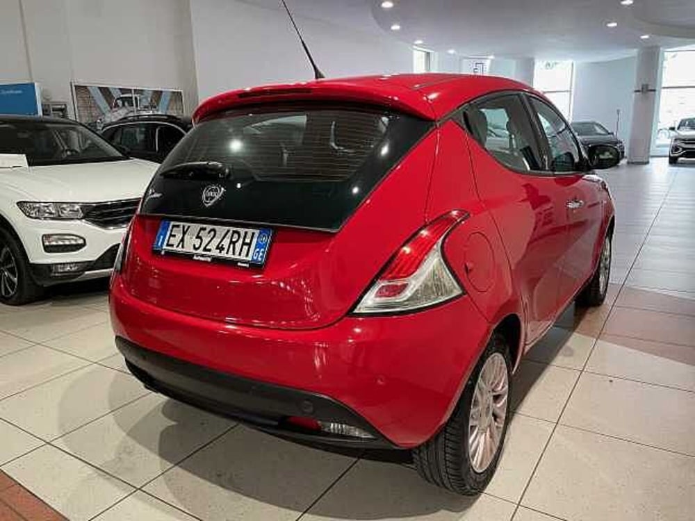 Lancia Ypsilon usata a Genova (5)