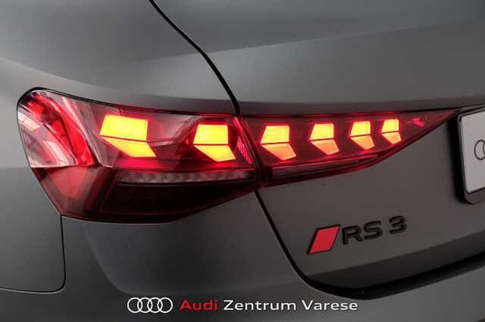 Audi RS 3 Sportback usata a Varese (5)