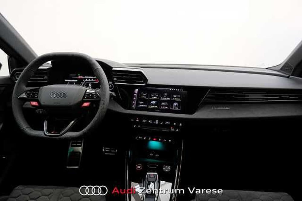 Audi RS 3 Sportback usata a Varese (8)