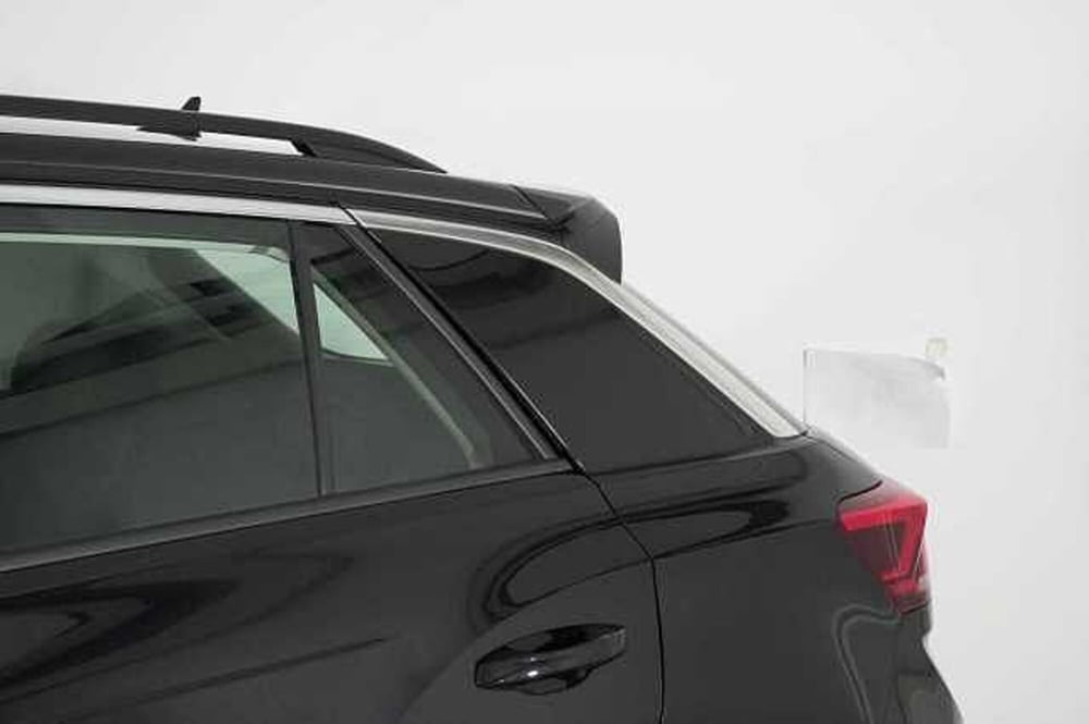 Volkswagen T-Roc usata a Como (7)
