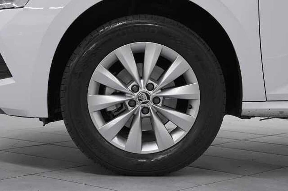 Skoda Kamiq usata a Como (10)