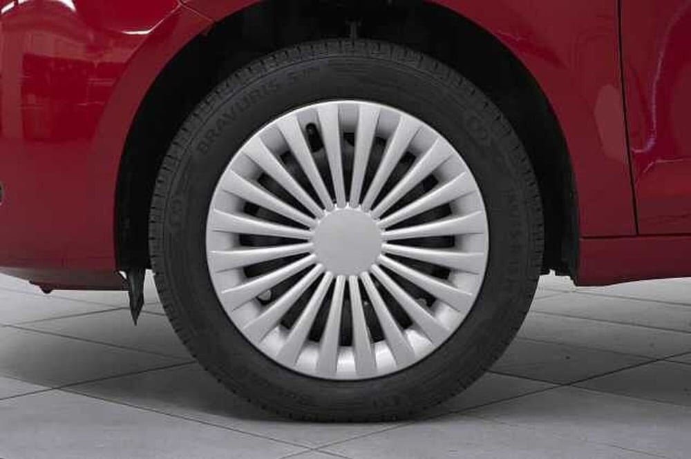 Lancia Ypsilon usata a Como (10)