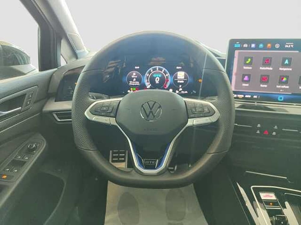 Volkswagen Golf nuova a Como (9)