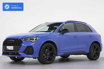 Audi Q3 35 2.0 tdi Identity Black s-tronic del 2023 usata a Lipomo