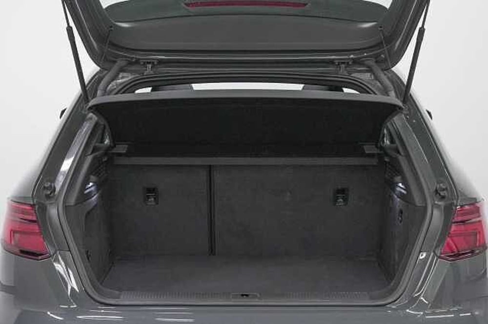 Audi S3 Sportback usata a Como (10)