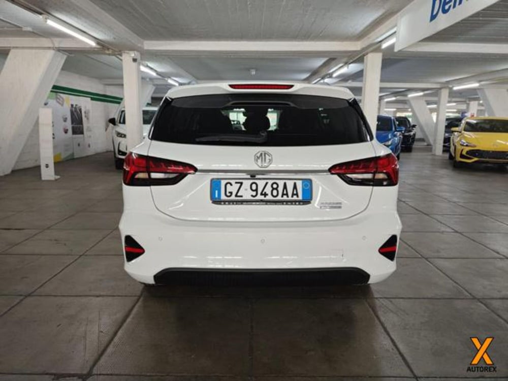 Mg MG5 nuova a Varese (8)
