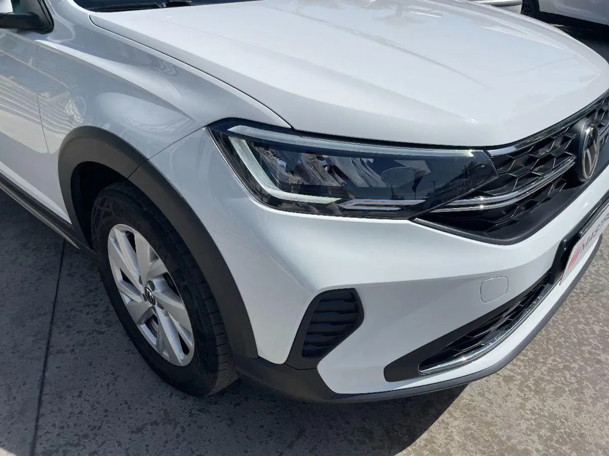 Volkswagen Taigo usata a Lecce (10)