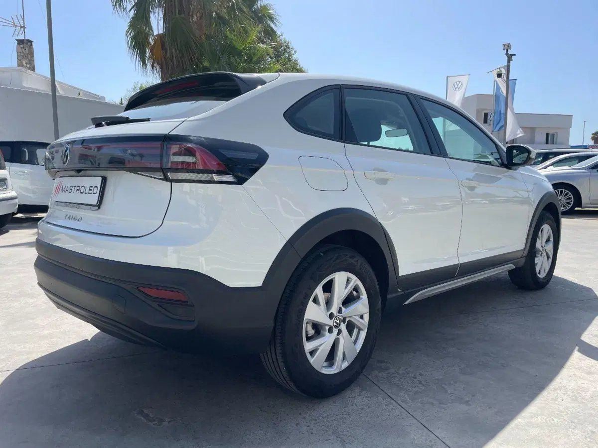 Volkswagen Taigo usata a Lecce (12)