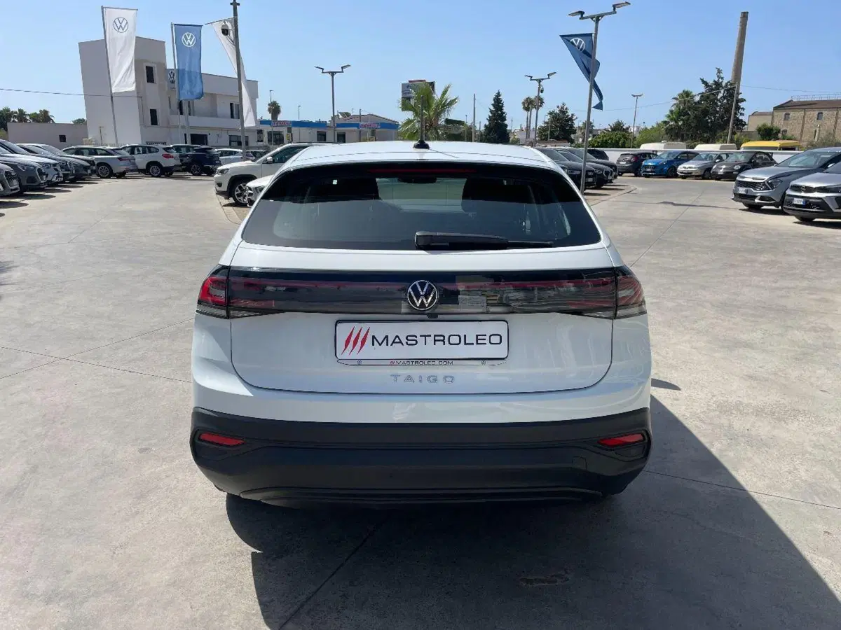 Volkswagen Taigo usata a Lecce (13)