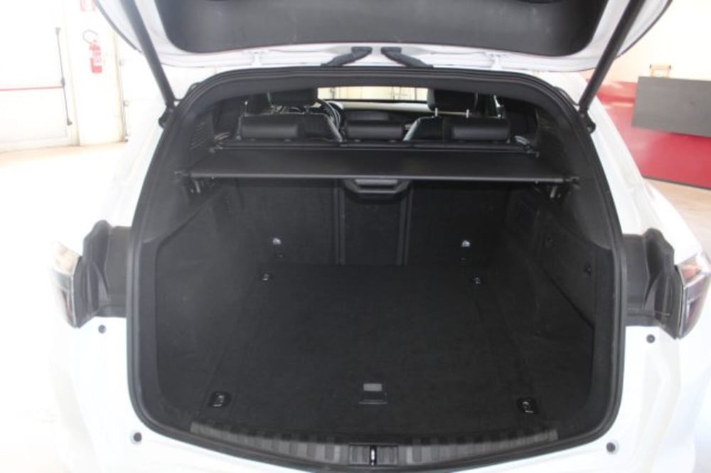 Alfa Romeo Stelvio usata a Terni (10)