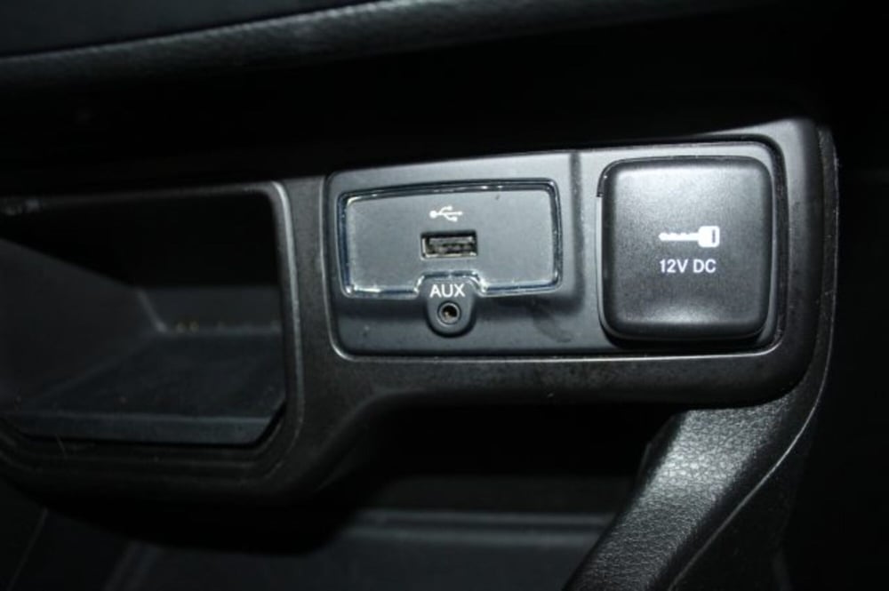 Jeep Renegade usata a Terni (14)
