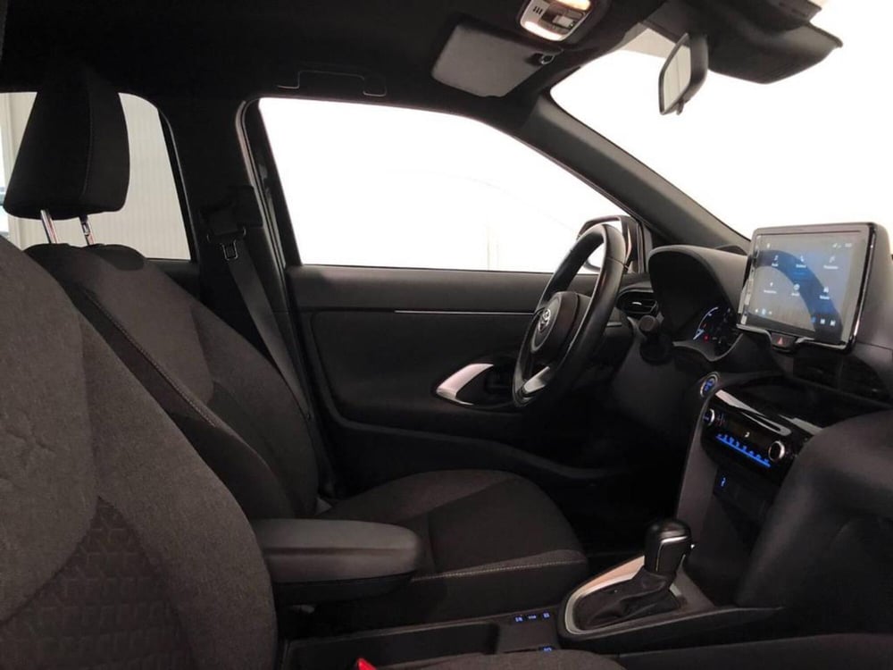 Toyota Yaris Cross usata a Torino (7)