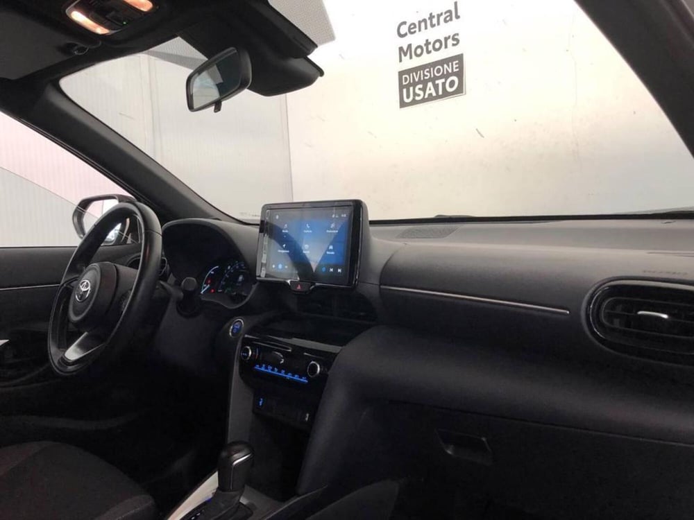 Toyota Yaris Cross usata a Torino (9)