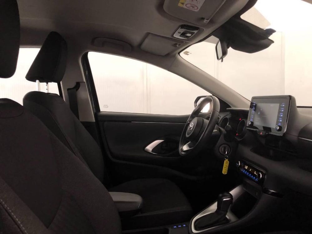Toyota Yaris Cross usata a Torino (7)