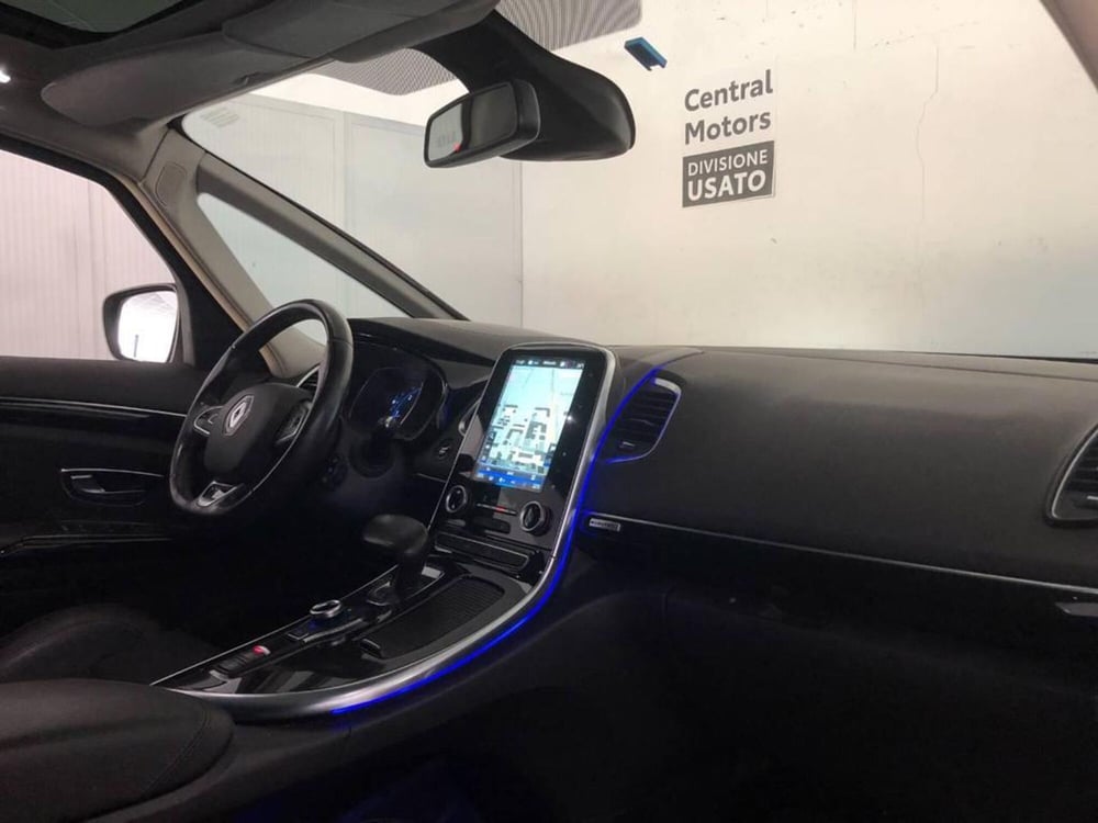 Renault Espace usata a Torino (9)
