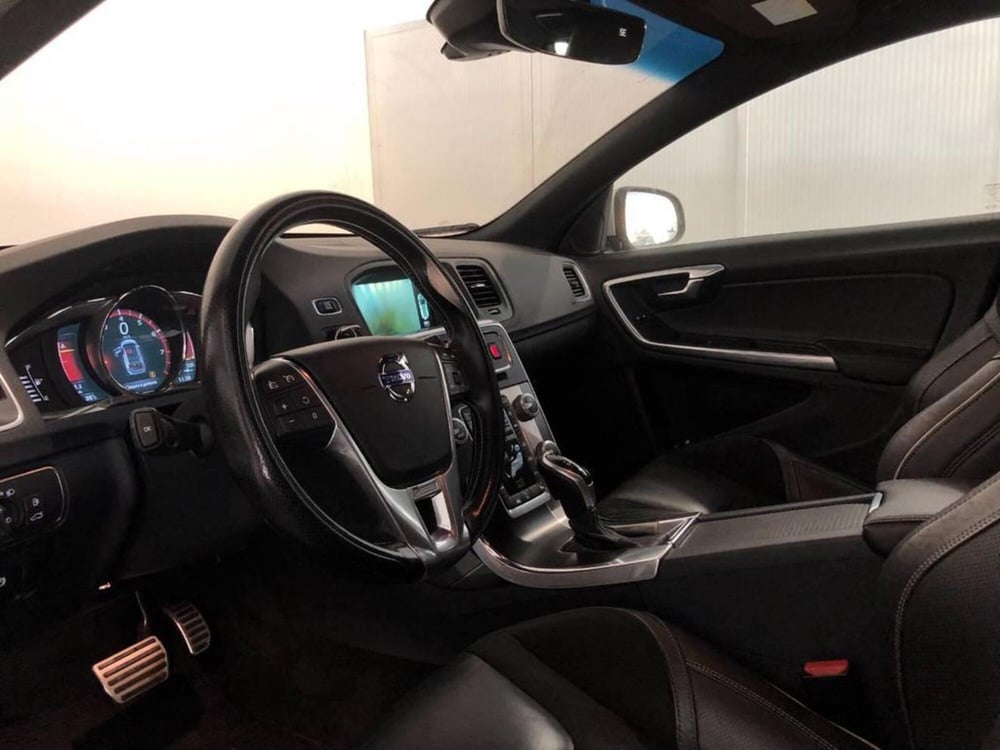 Volvo V60 usata a Torino (10)