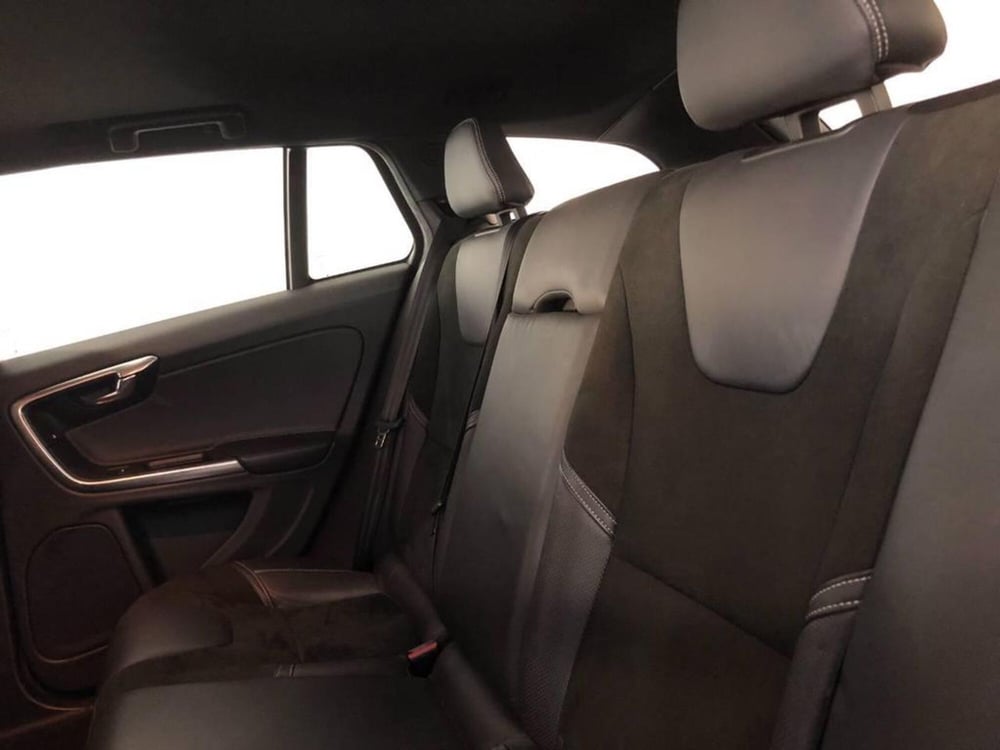 Volvo V60 usata a Torino (12)