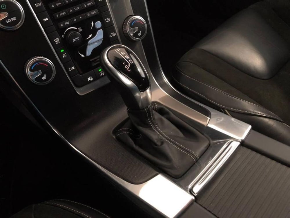 Volvo V60 usata a Torino (13)