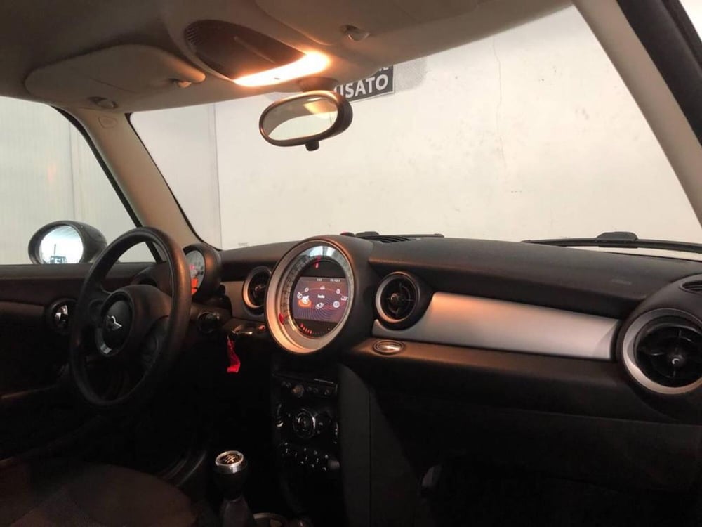 MINI Mini Clubman usata a Torino (9)