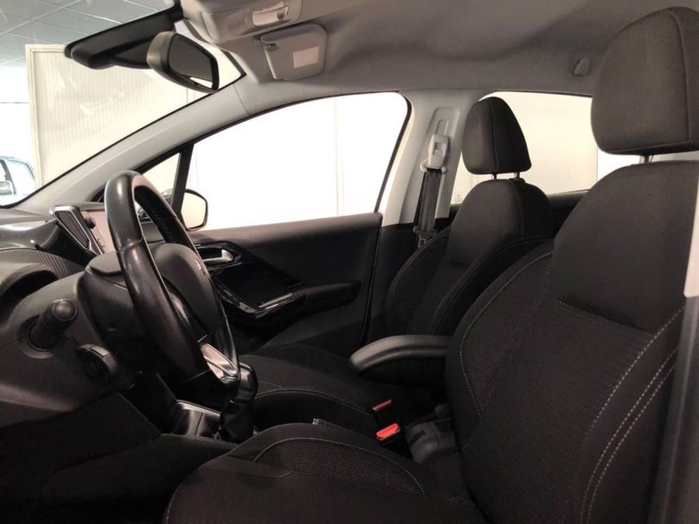 Peugeot 208 usata a Torino (11)