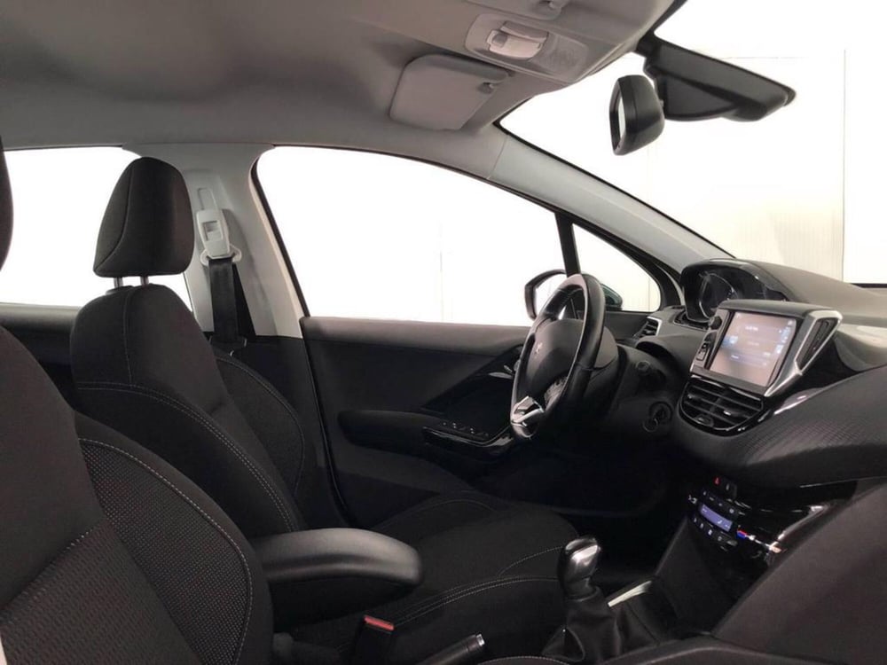 Peugeot 208 usata a Torino (7)