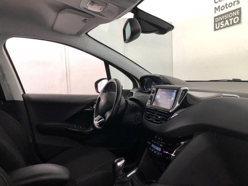 Peugeot 208 usata a Torino (8)