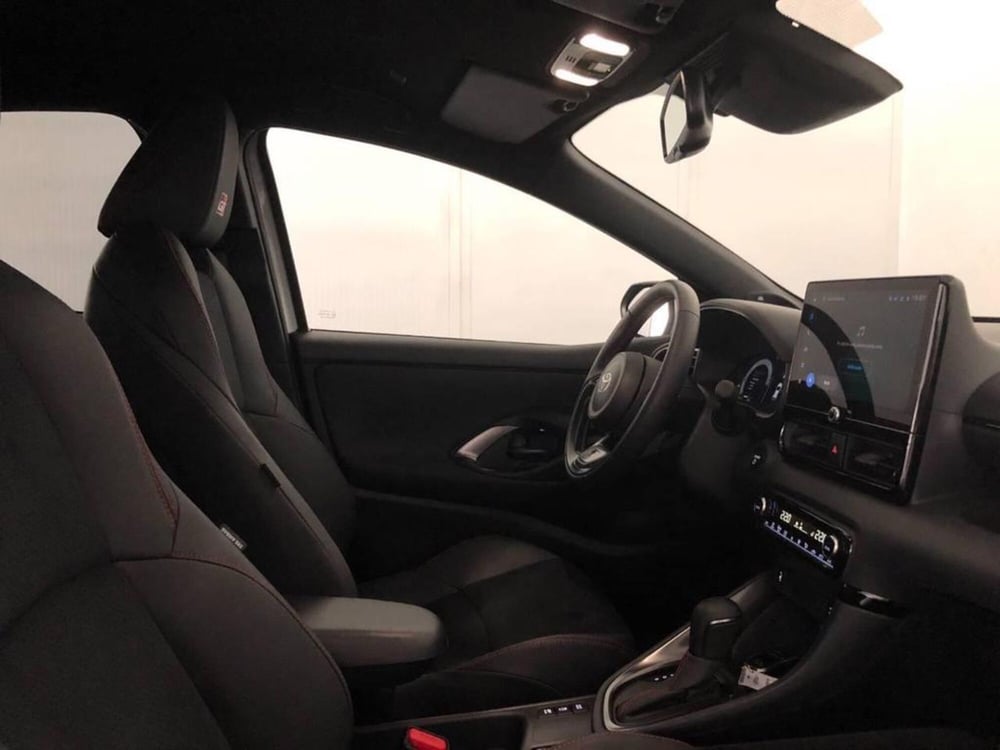 Toyota Yaris Cross usata a Torino (7)