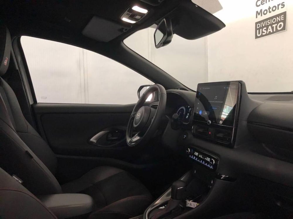 Toyota Yaris Cross usata a Torino (8)