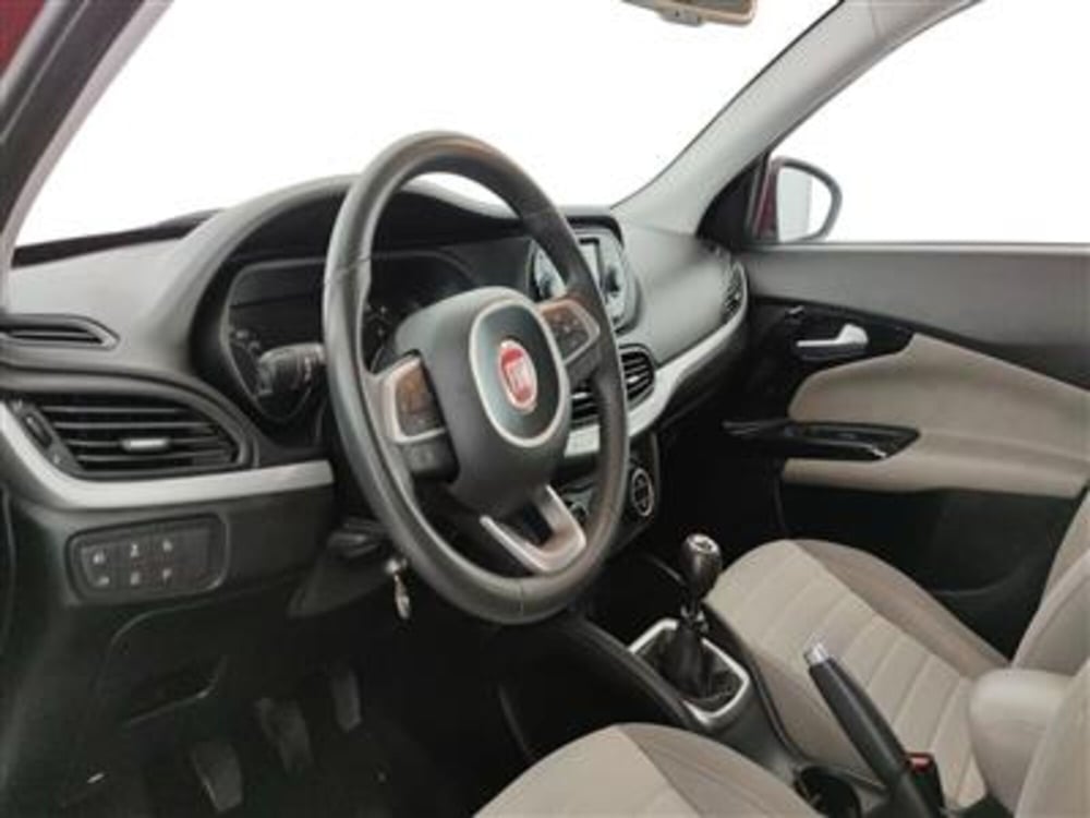 Fiat Tipo usata a Bari (14)