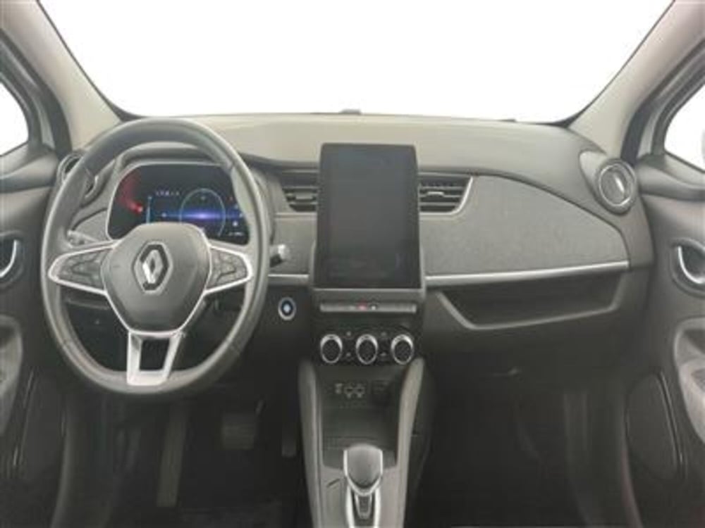 Renault Zoe usata a Bari (15)