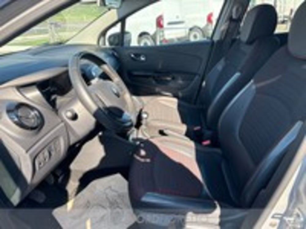 Renault Captur usata a Udine (8)