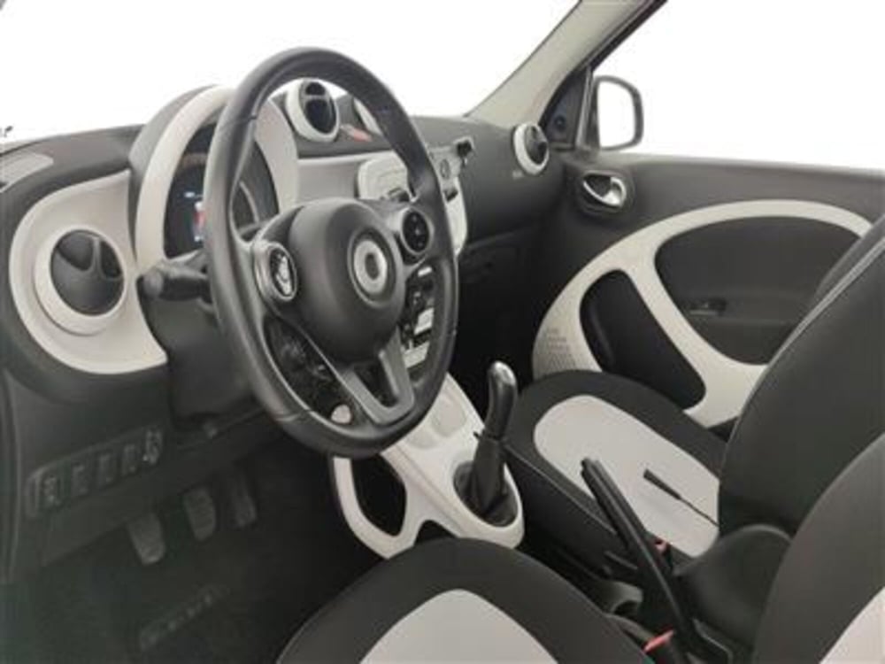 smart forfour usata a Bari (14)