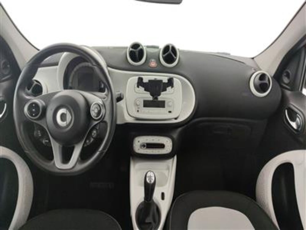 smart forfour usata a Bari (15)