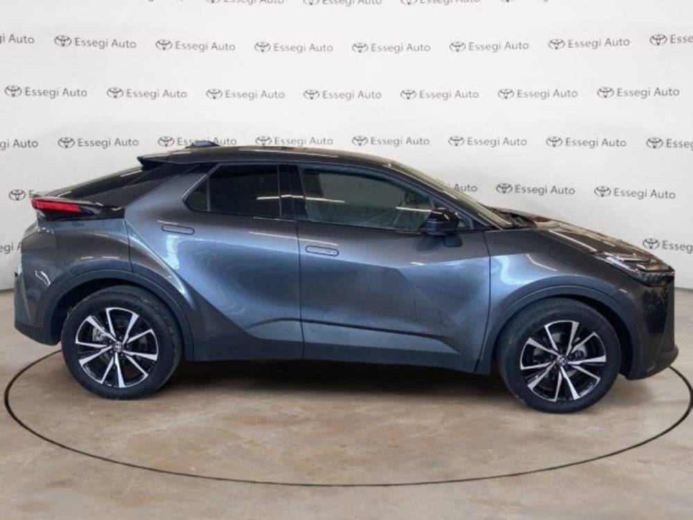 Toyota Toyota C-HR usata a Vercelli (14)