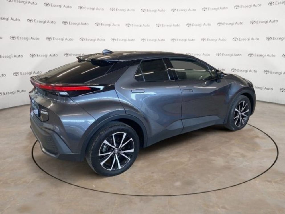Toyota Toyota C-HR usata a Vercelli (19)