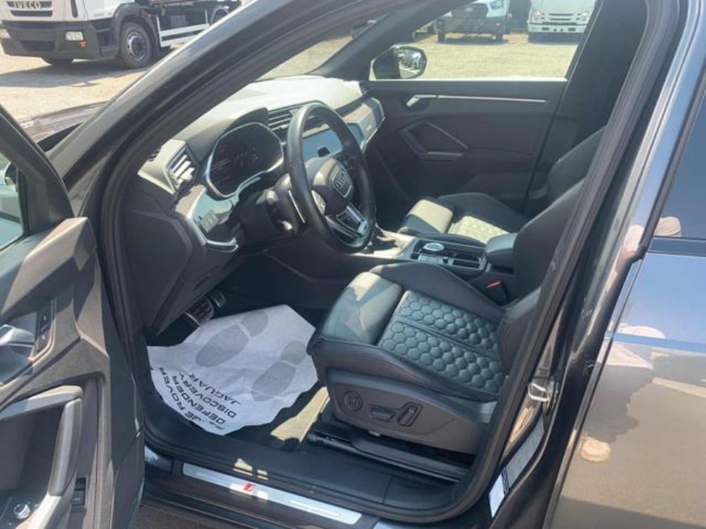 Audi RS Q3 Sportback usata a Lucca (11)
