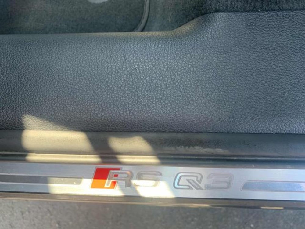 Audi RS Q3 Sportback usata a Lucca (12)