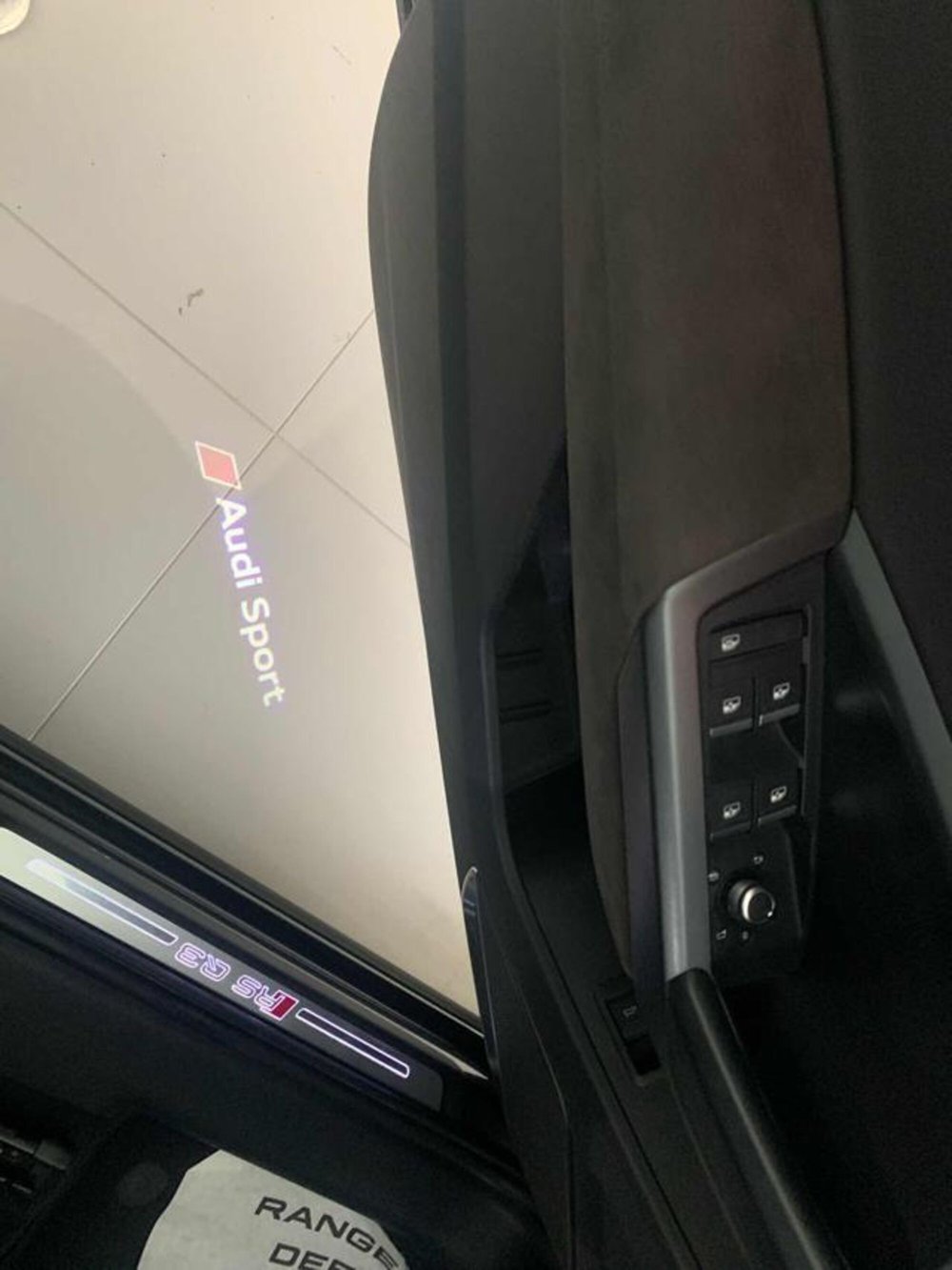 Audi RS Q3 Sportback usata a Lucca (15)