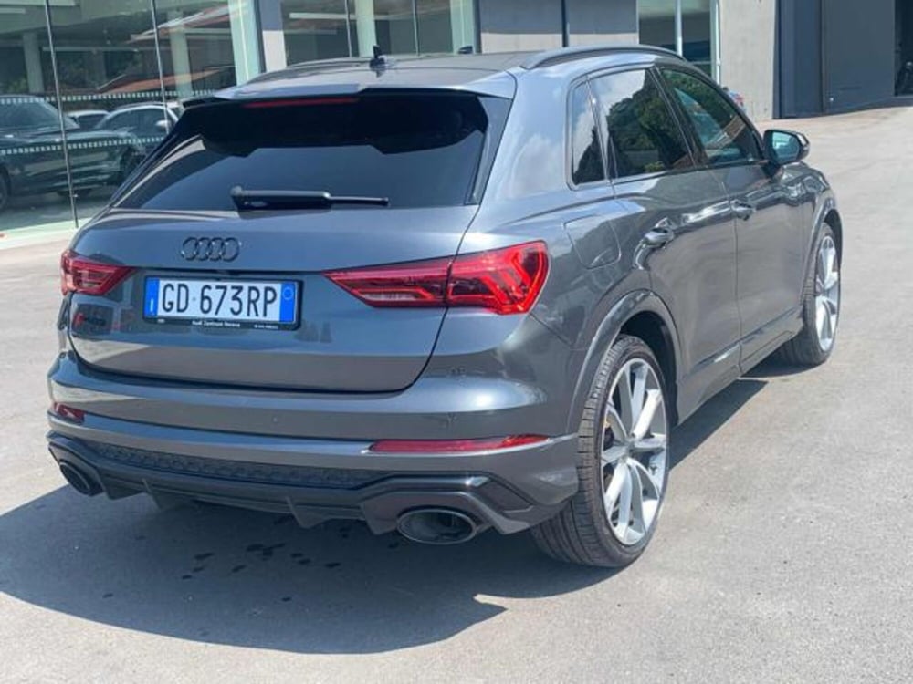 Audi RS Q3 Sportback usata a Lucca (7)