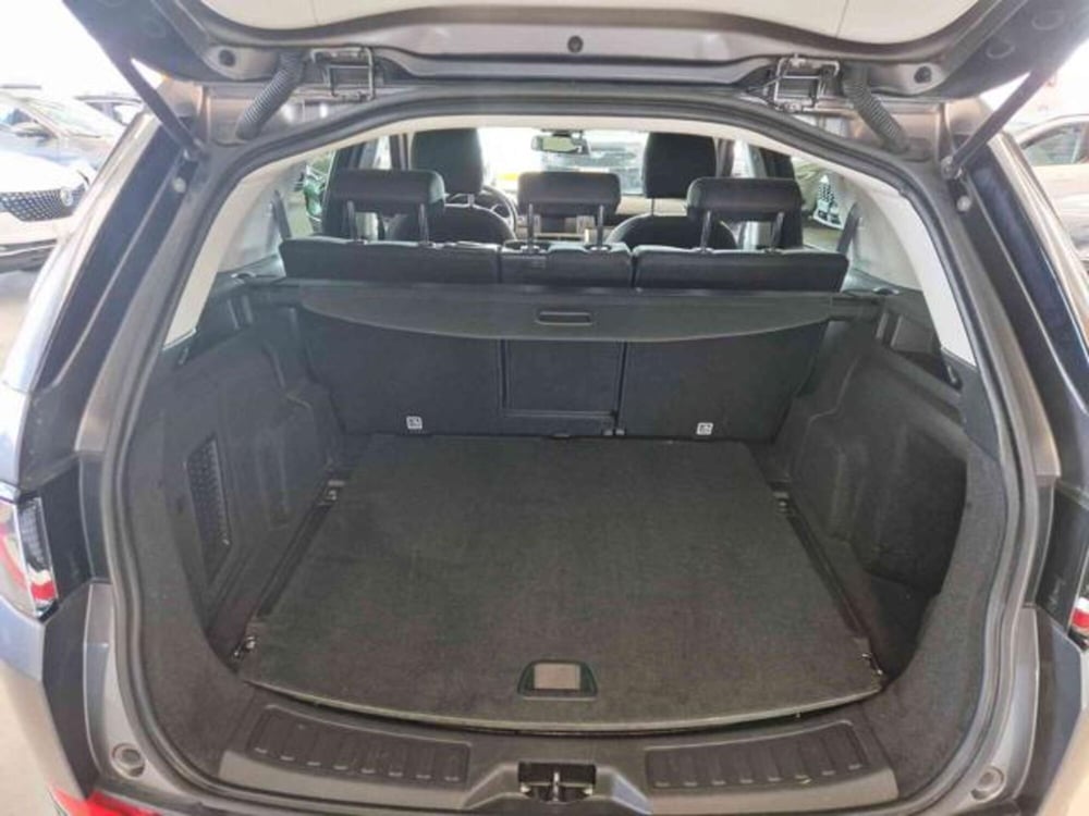 Land Rover Discovery Sport usata a Bologna (15)